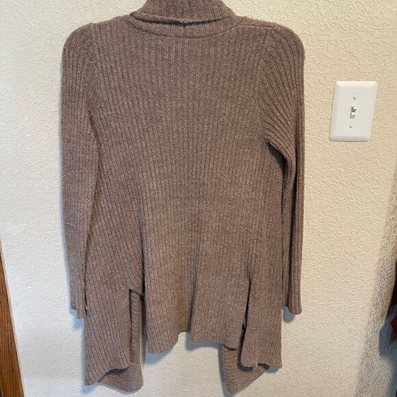 Barefoot Dreams- CozyChic Lite Montecito Cardigan, Size S/M - Picture 9 of 12